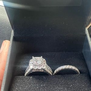 Neil Lane wedding set